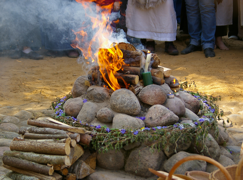Shamans and Sacraments: the meaning of rituals - Pod Academy